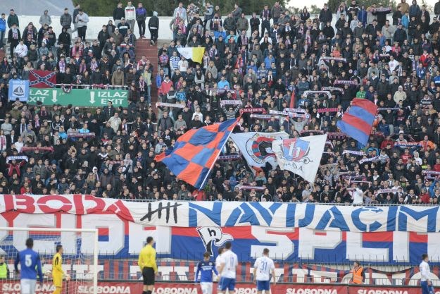 Hajduk i Rijeka opet kažnjeni zbog baklji, Dinamo zbog žutih kartona