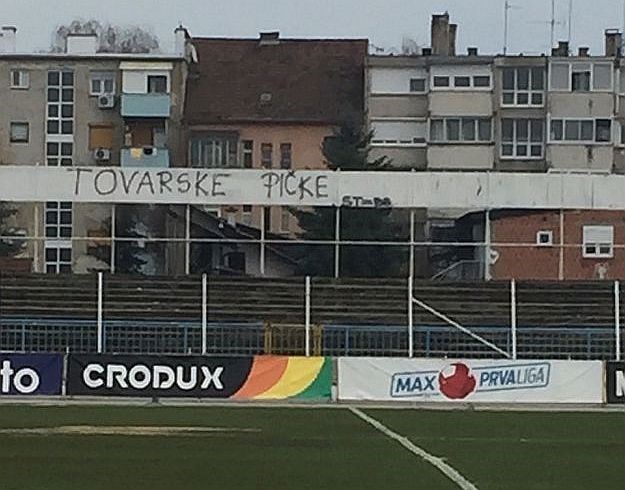 Noćna akcija: Uvredljiva poruka dočekala Hajduk u Kranjčevićevoj