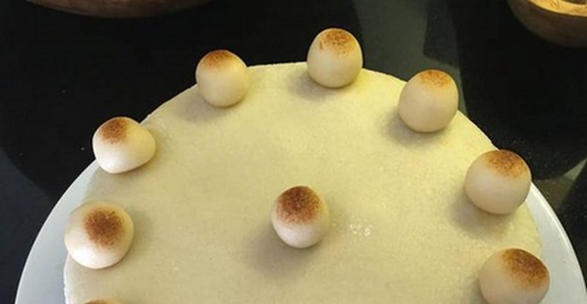 Instagram je zabranio ovu fotku torte zbog bizarnog razloga - vidite li zašto?
