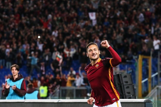 Rim slavi: Totti igra za Romu i sljedeće sezone