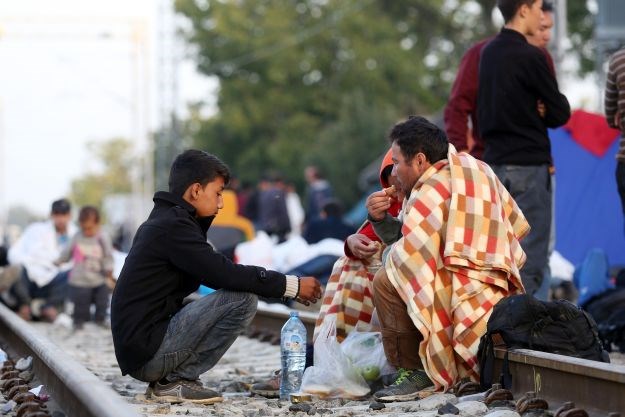 Situacija u Tovarniku i dalje teška: Mještani su na izmaku snaga, ali svi pomažu izbjeglicama