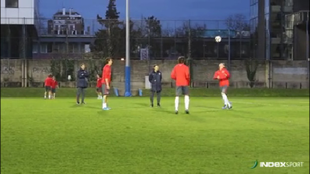 Video dana: Majstori Mandžo, Ola i Srna ne daju lopti da padne na travu