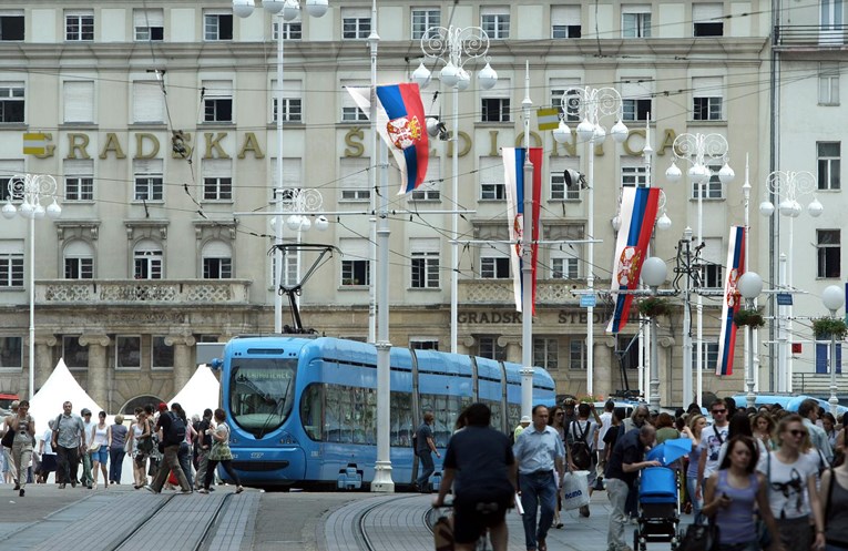Hoće li Zagreb u ponedjeljak biti okićen srpskim zastavama?