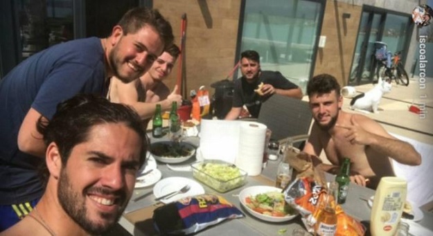 Realov as ukopava se sve dublje: "Slikanje s vrećicom Barce je poruka da ćemo je smazati kao čips"