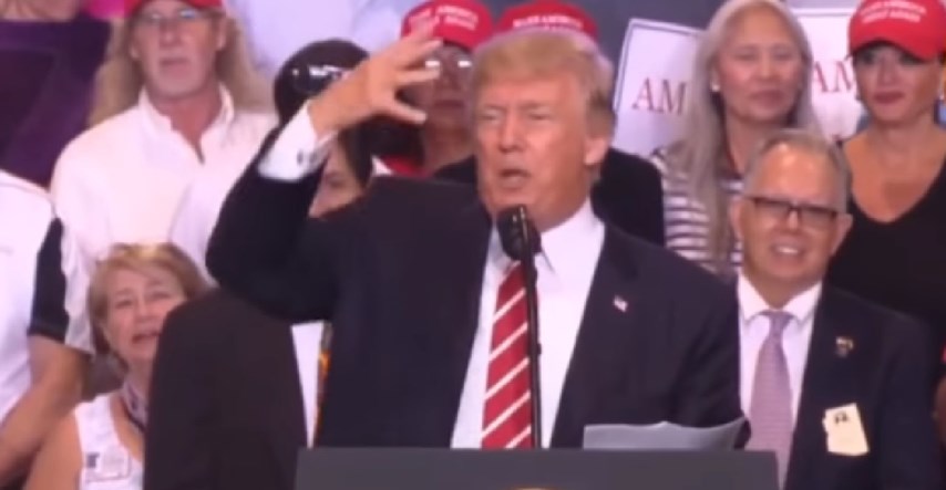 Trump napao "lažne medije", a njegovi sljedbenici objavili lažne fotografije publike u Phoenixu