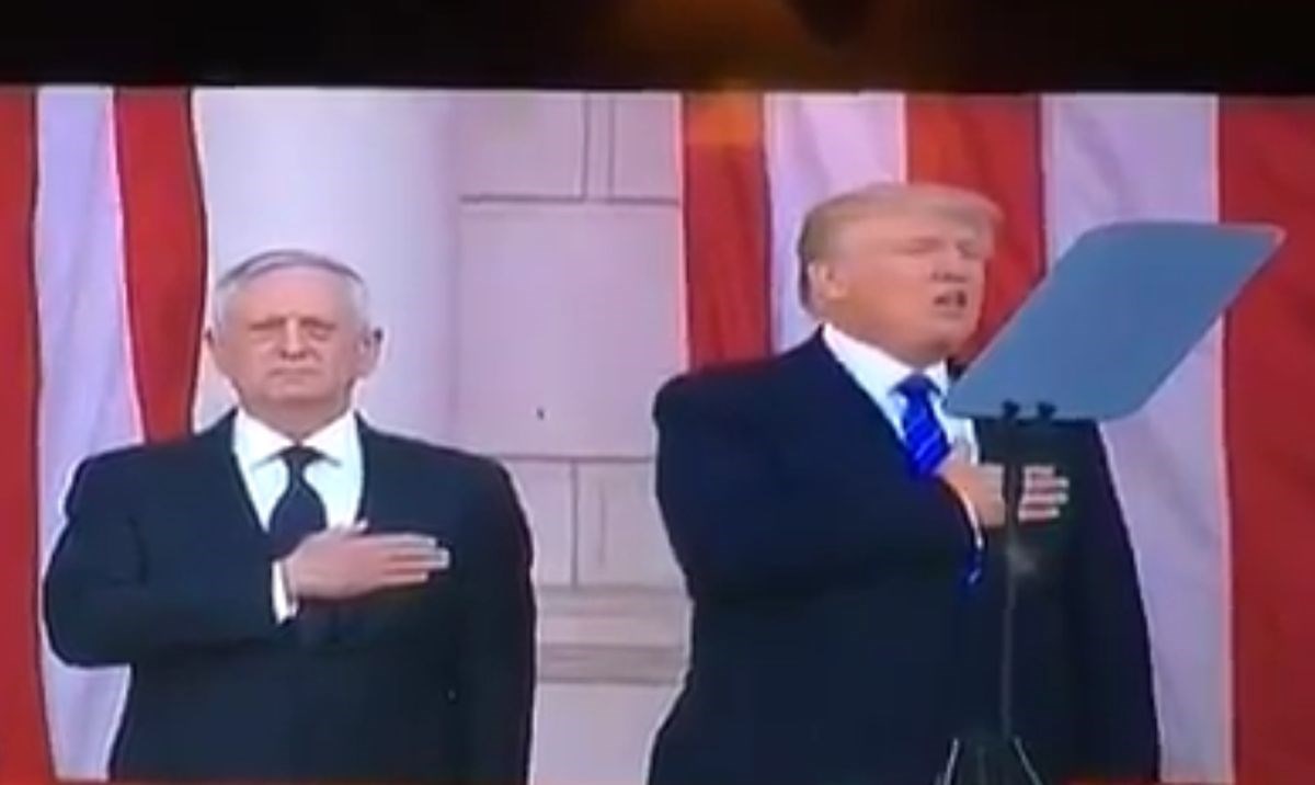 VIDEO Pogledajte kako se Trump osramotio na vojnom groblju