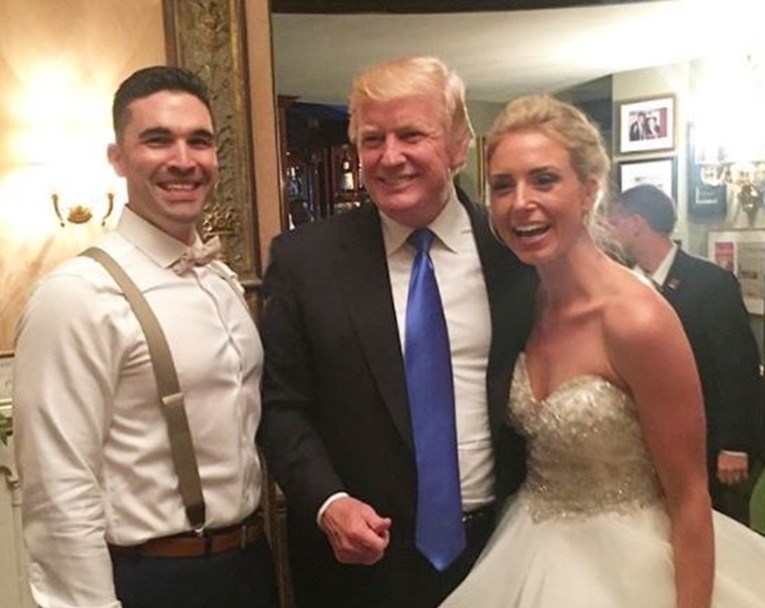 VIDEO Donald Trump nepozvan upao na svadbu potpuno nepoznatim ljudima