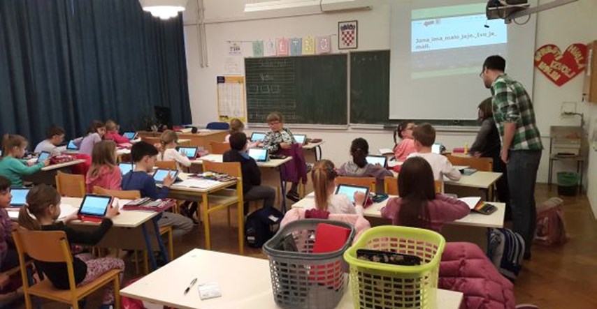 Učiteljica očitala lekciju rasipnoj državi: Na digitalizaciji učionice uštedjela preko 100.000 kuna