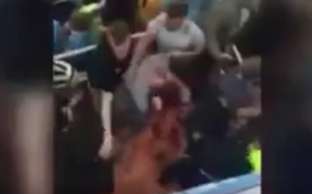 Španjolski policajac šakama izudarao navijače Cityja na Santiago Bernabeuu