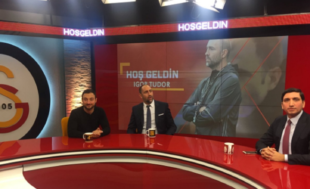 TUDOR PREDSTAVLJEN U GALATI Diplomatski odgovori na provokacije novinara
