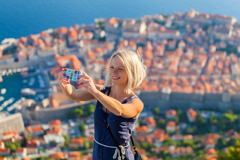 U Hrvatskoj je lani boravilo 18,5 milijuna turista, ostvarili su 102 milijuna noćenja. Nijemaca i dalje najviše
