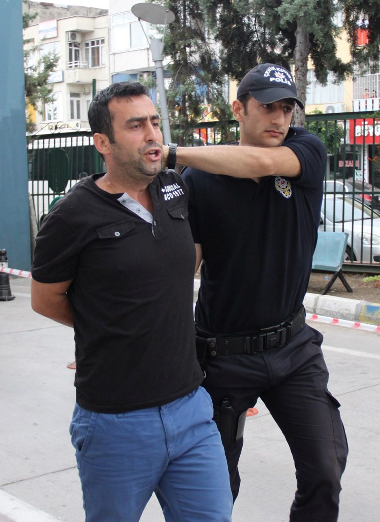 Turska naredila uhićenje 288 ljudi zbog navodne povezanosti s pokušajem državnog udara