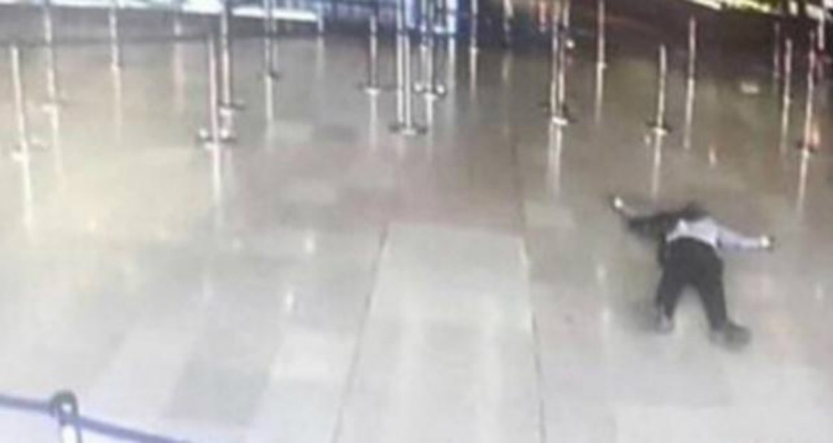 FOTO Objavljena slika danas ubijenog napadača iz Pariza, radi se o radikaliziranom muslimanu
