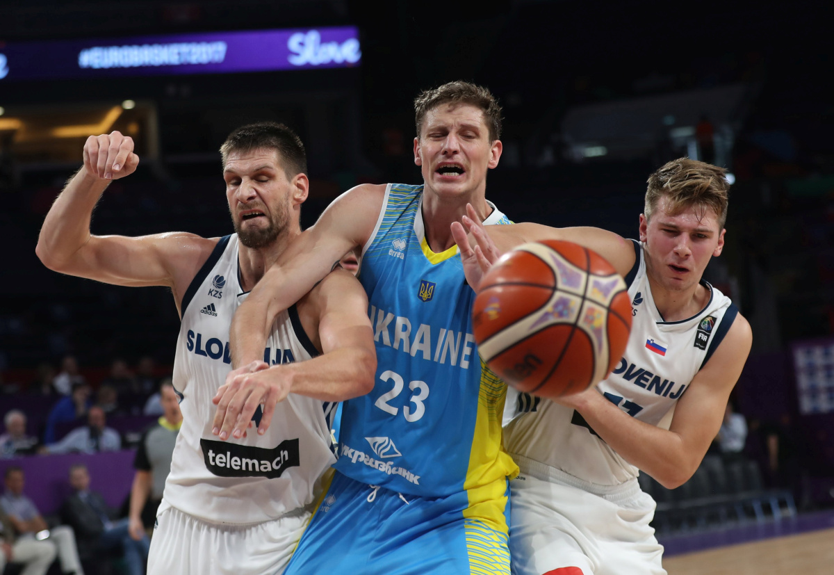 SLOVENIJA U ČETVRTFINALU EUROBASKETA Randolph i Dončić potopili Ukrajince