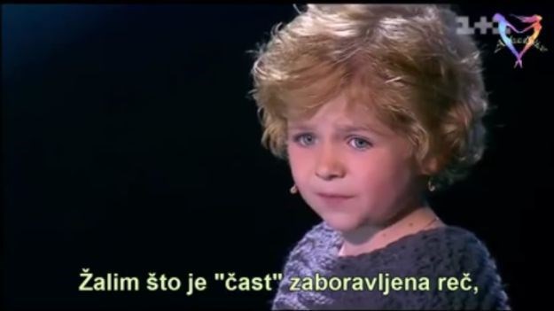 VIDEO Nevjerojatno talentirani dječak očitao lekciju ljudima i rasplakao svijet