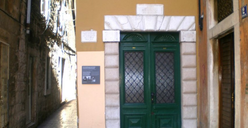 Napao islamski vjerski objekt u Splitu: Priveden zbog diskriminacije i remećenja reda