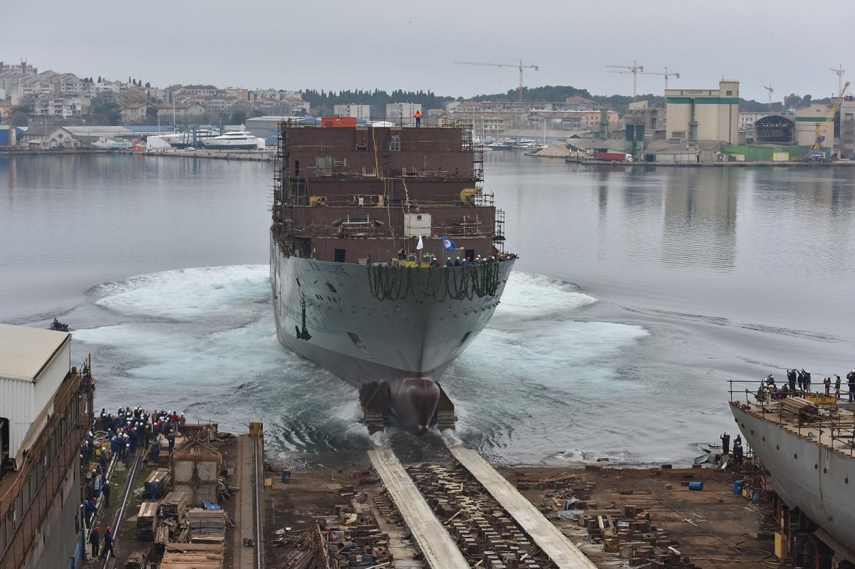U Uljaniku porinut luksuzni polarni kruzer