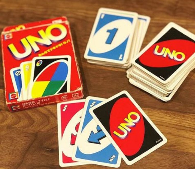 Ljudi uznemireni jer su Uno čitav život igrali krivo, jeste li vi znali ovo pravilo o biranju karata?
