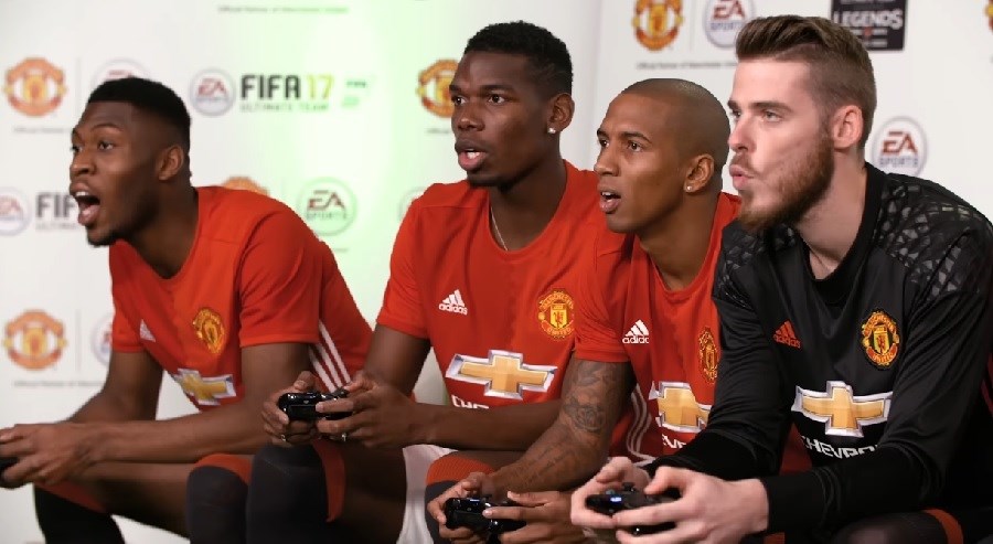 FIFA 17 na Old Traffordu: Igrači Manchester Uniteda oduševili (ne)prijateljskom utakmicom na popularnoj videoigri