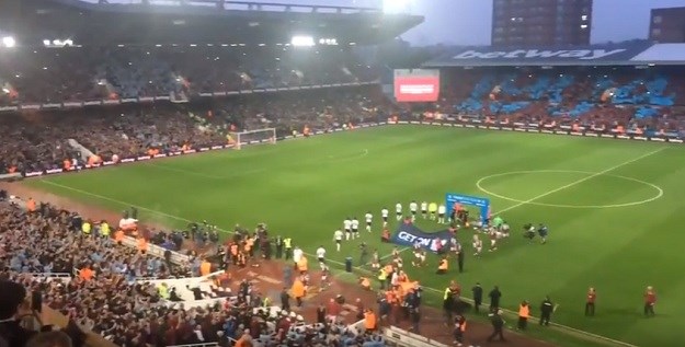 VIDEO Ovako su se navijači West Hama oprostili od Upton Parka i svoje povijesti