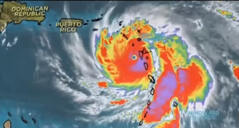 VIDEO Uragan Maria ojačao i juri prema Portoriku, najmanje jedna osoba mrtva
