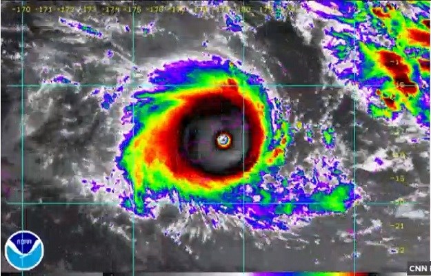 VIDEO Najjači uragan u povijesti na Fijiju: Vjetar brzine 355 km/h razara otok, a vrhunac oluje tek se očekuje