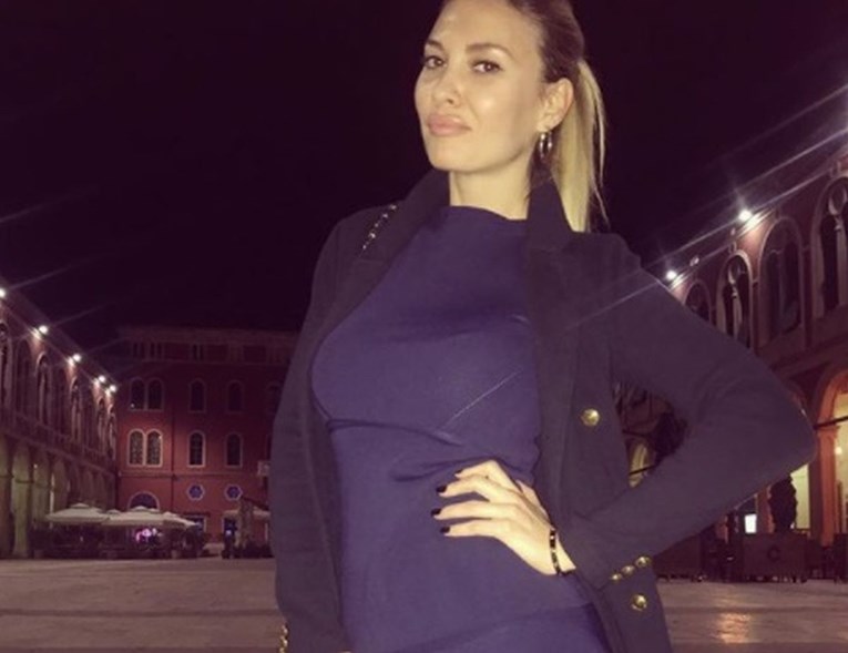 Vanja Halilović odjenula nikad kraću haljinicu i pokazala nevjerojatno dobre noge