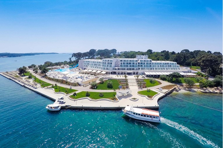 Turistička kompanija Valamar Riviera uvodi 13. plaću od 5000 kuna