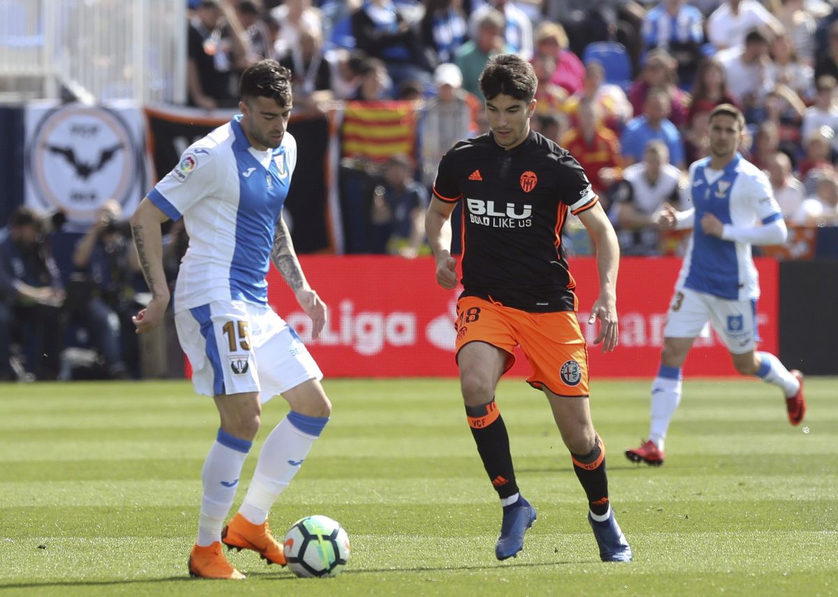 DVA UDARCA NA GOL U 90 MINUTA Prvi strijelac Valencije zadržao Šišmiše u utrci s Realom