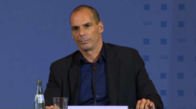 Varufakis: Nijemci, pomognite Grčkoj kako se zmijsko jaje nacizma ne bi izleglo