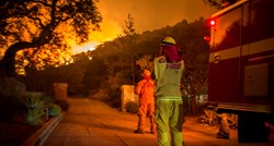 FOTO, VIDEO Kalifornija danima gori, bogataši nemoćno gledaju kako im se požar približava kućama