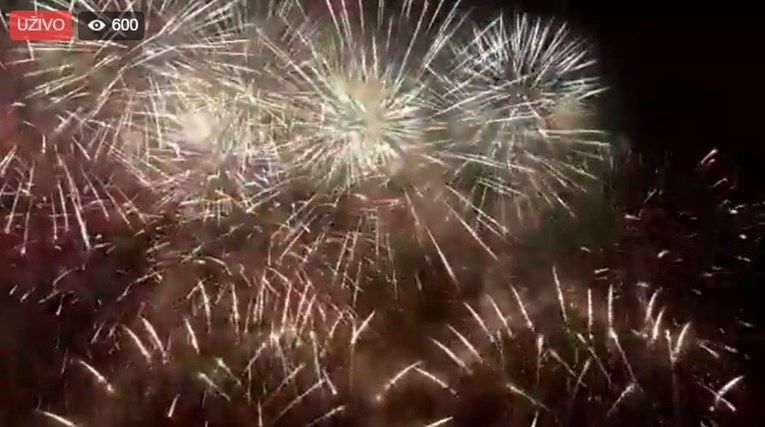 VIDEO Pogledajte spektakularni vatromet na Bundeku