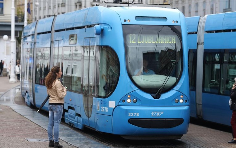Putnici se potukli u tramvaju u Zagrebu, jedan priveden