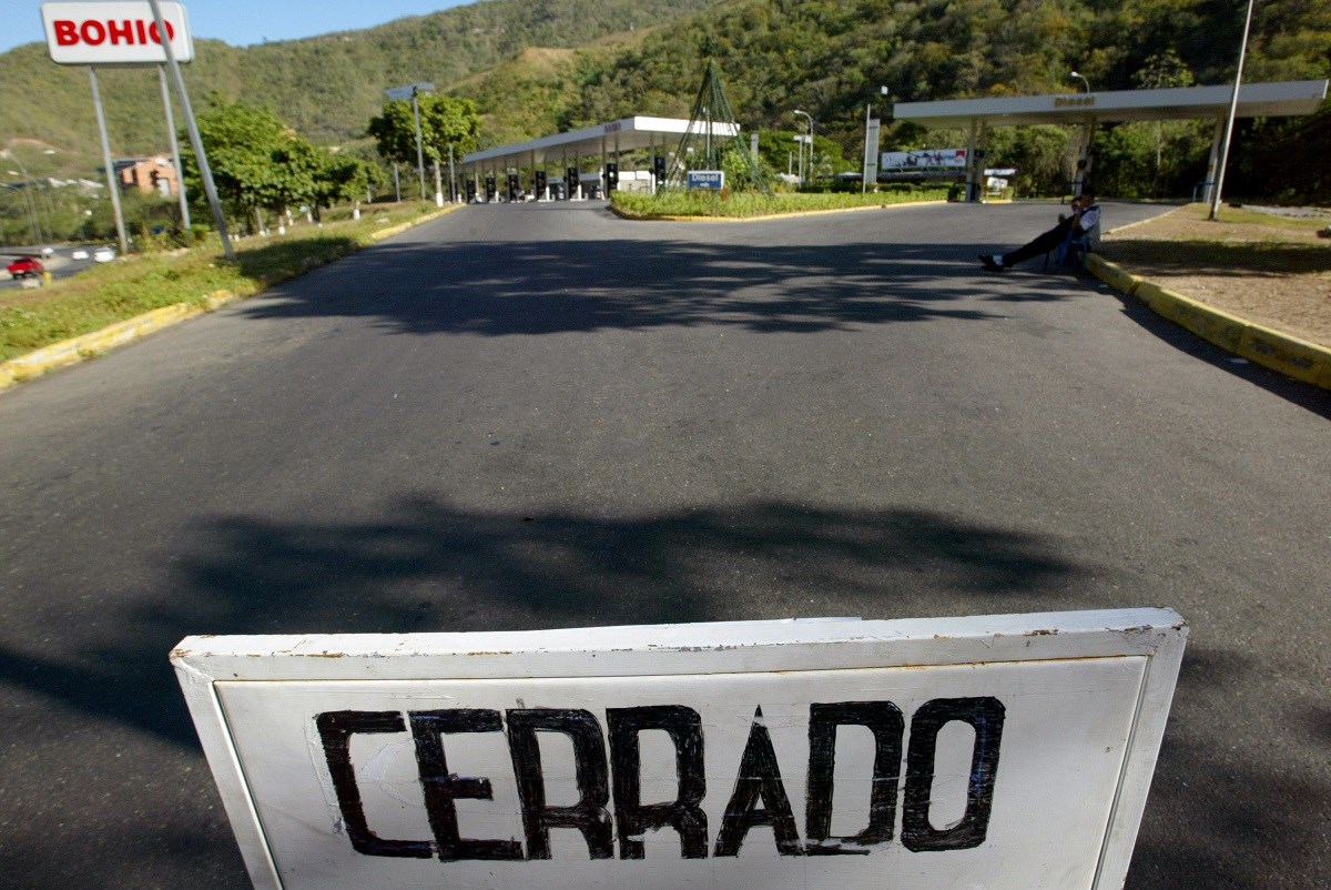 Amerika razmišlja o uvođenju embarga na uvoz nafte iz Venezuele