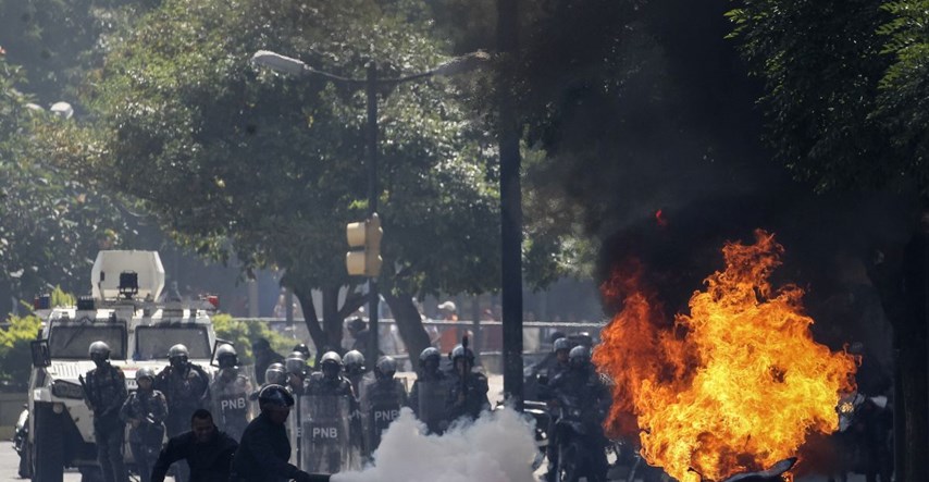 Venezuelanske vlasti tvrde da su ugušile vojnu pobunu