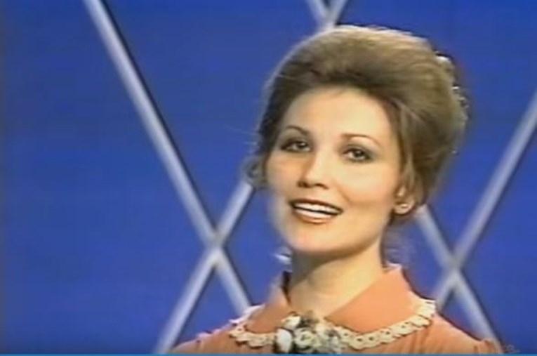 VIDEO Ova žena je bila Titova miljenica i najljepša jugoslavenska pjevačica i voditeljica