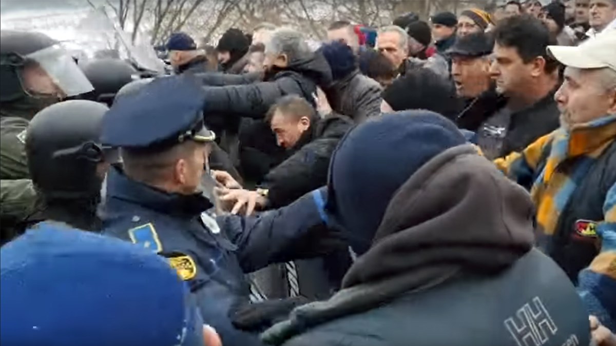 VIDEO Pogledajte žestok obračun BiH veterana sa specijalcima