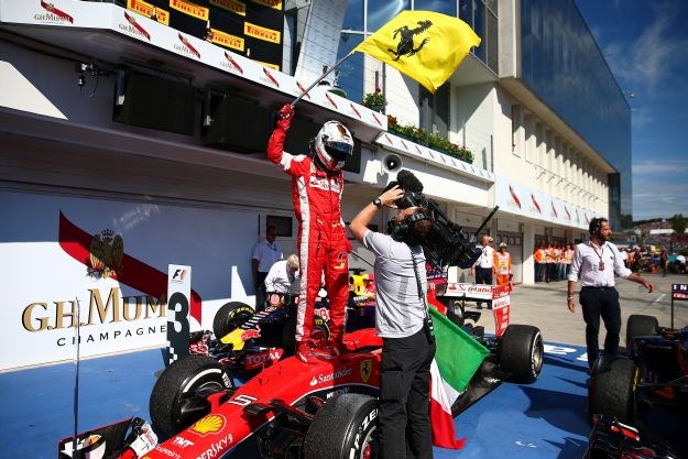 Fantastična utrka u Mađarskoj: Vettel u klasiku zaustavio Mercedese
