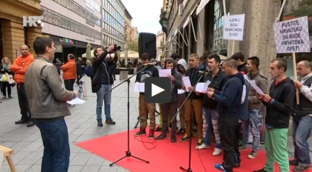 Performans u centru Zagreba: Romi pjevali ustaške pjesme