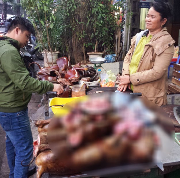 Uznemirujuće fotografije s lica mjesta: U Vijetnamu doista jedu pse