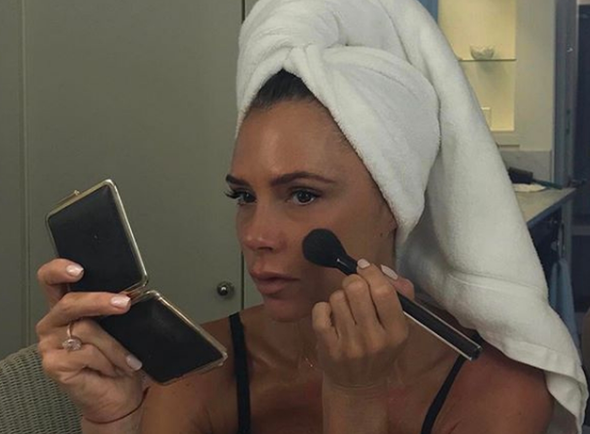 FOTO Victoria Beckham je izvadila silikone, evo što je poručila ženama