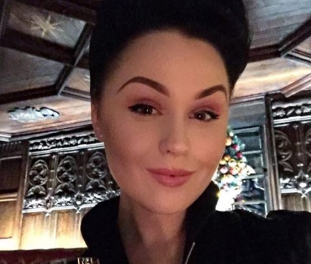 Ova cura s amputiranom nogom postaje svjetska pop ikona