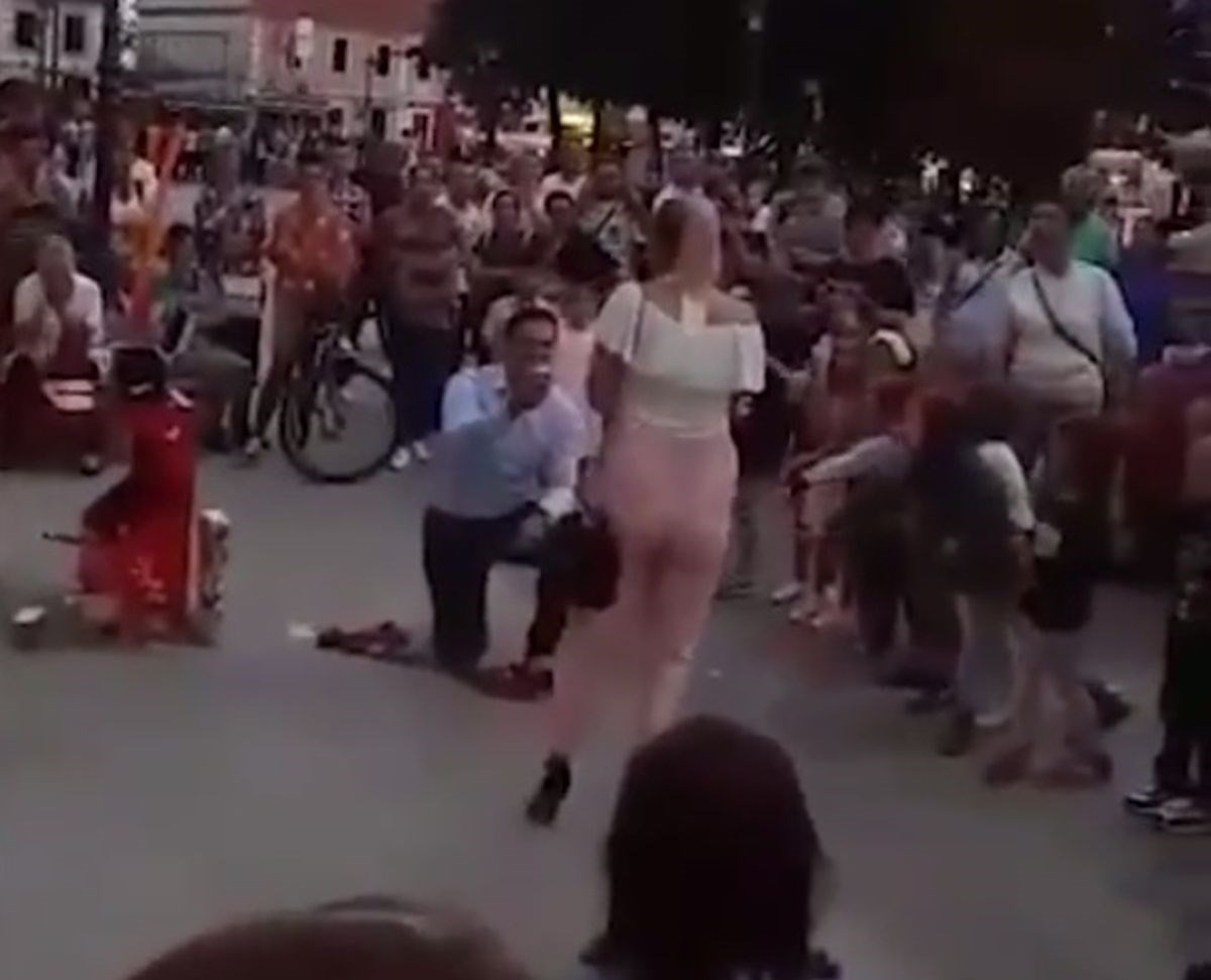VIDEO Zaruke iz snova: Vinkovački policajac tjednima je spremao iznenađenje za svoju djevojku