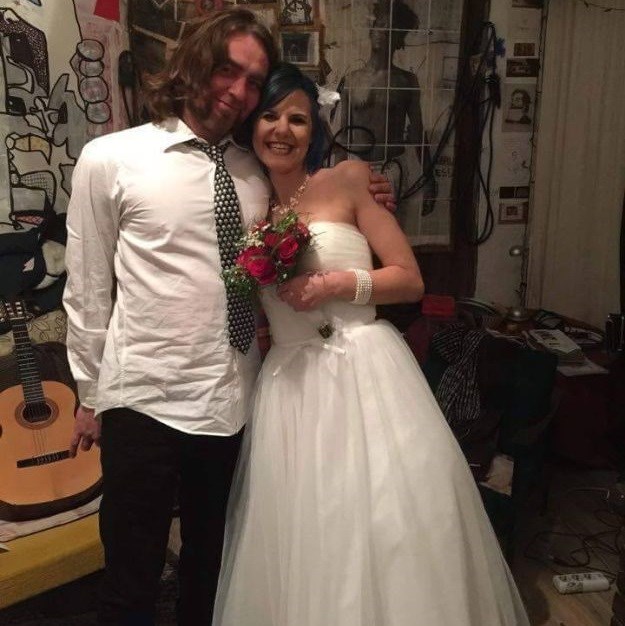 Vjenčali se volonteri koji su se upoznali pomažući izbjeglicama u Bapskoj