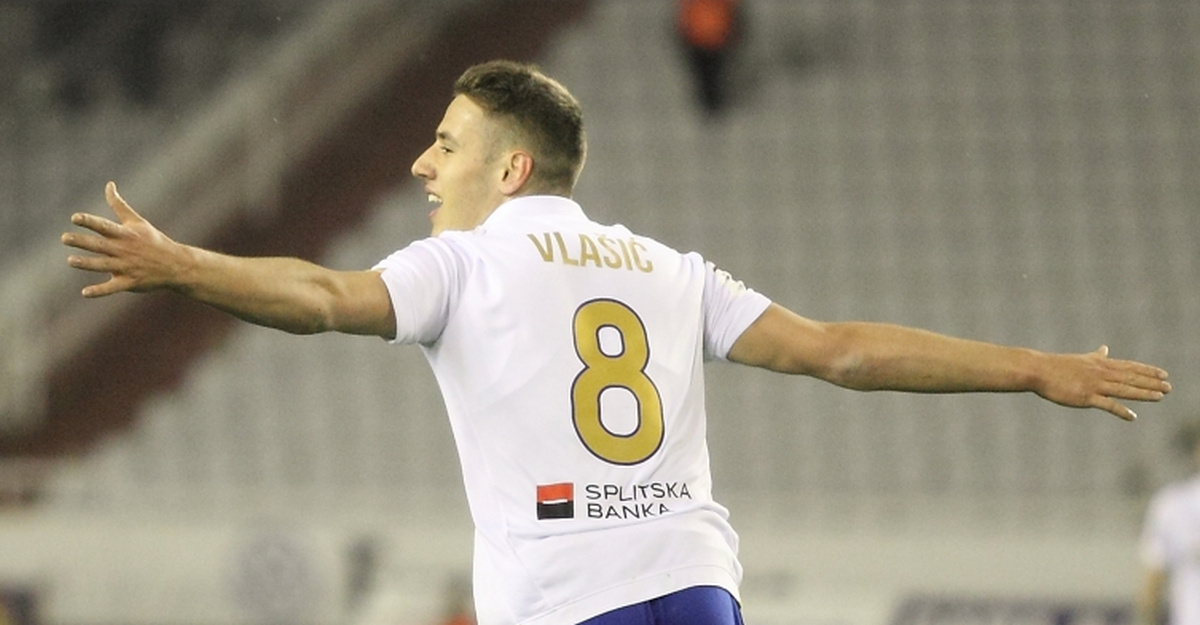 Everton poslao avion po Nikolu Vlašića!