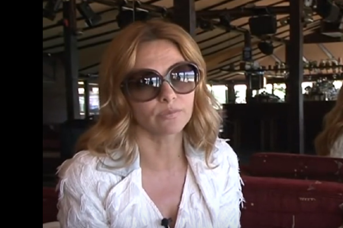 Nakon izjave da se nikada neće vratiti u Hrvatsku, Vlatka Pokos pokrenula blog o domovini