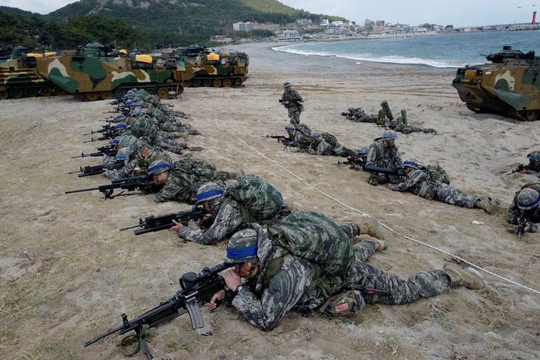 Amerika, Japan i Južna Koreja pokrenuli vojne vježbe zbog prijetnji Sjeverne Koreje