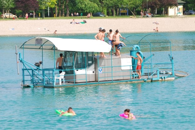 Umirovljenici, oprez - stigle su ljetne vrućine!