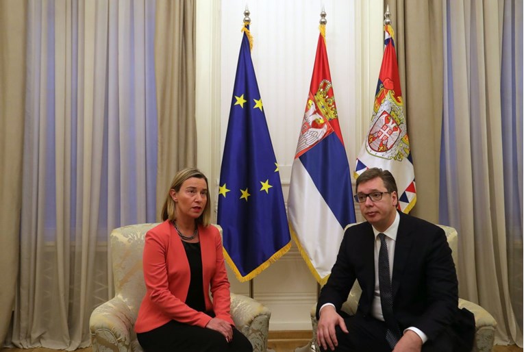 Vučić pred šeficom EU diplomacije pričao o Šešelju pa opet žestoko napao Hrvatsku