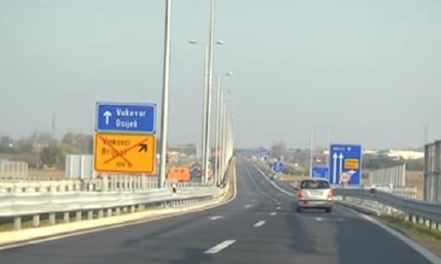U prometnoj nesreći u Vukovaru poginuo pravoslavni svećenik